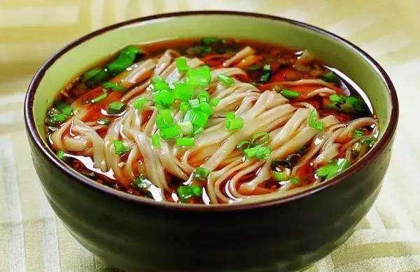 12种家常热汤面做法，特色汤面10种做法（10碗顶级美味的热汤面轻松做）