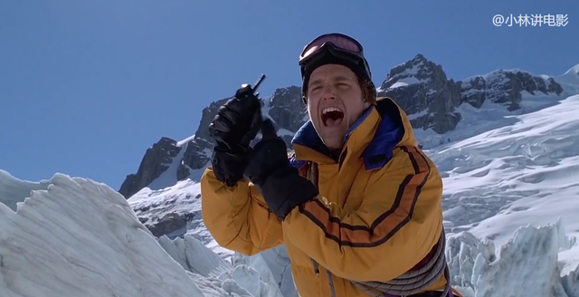 垂直极限2，垂直极限2 剧情（惊悚电影：全家人作死攀岩）