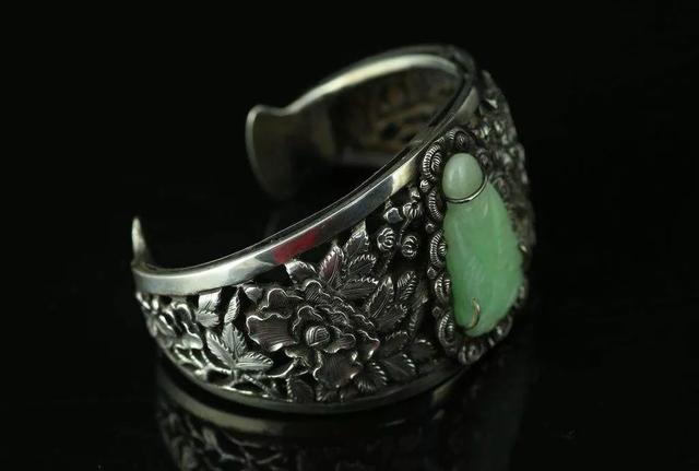 g18k是什么金，戒指上标着g18k是什么意思（购买翡翠镶嵌时小心被忽悠）