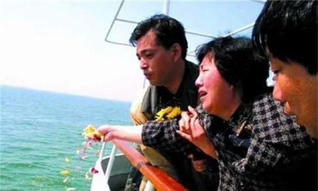 北方航空公司，中国北方航空公司（大学硕士飞机上纵火）