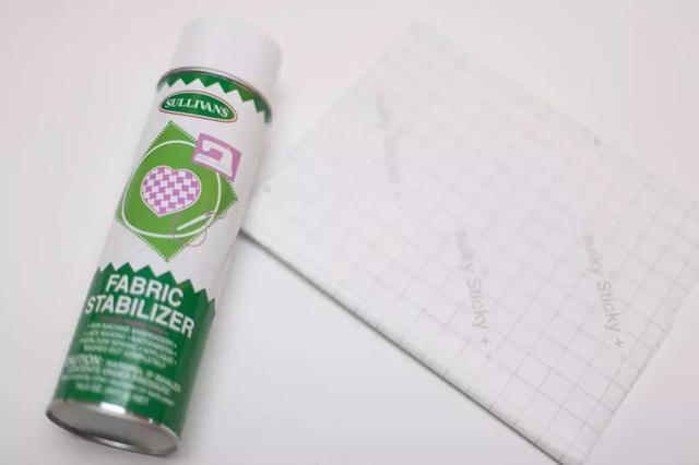 如何缝衣服看不出针脚，衣服怎么缝针看不出来（服装制作中小细节的制作工艺）