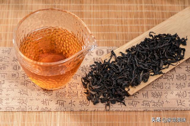乌龙茶属于绿茶吗，绿茶包括哪些茶叶品种（“乌龙茶”与“绿茶”的3大区别）