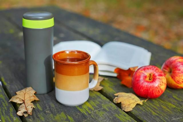 三花茶是哪三花，湿气重最怕三种茶（冬天不该喝的3种茶）