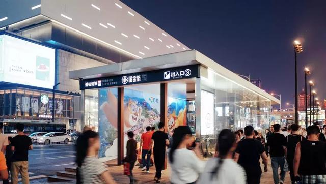 长沙平和堂五一店在什么位置，史上最硬核长沙商场测评—芙蓉篇