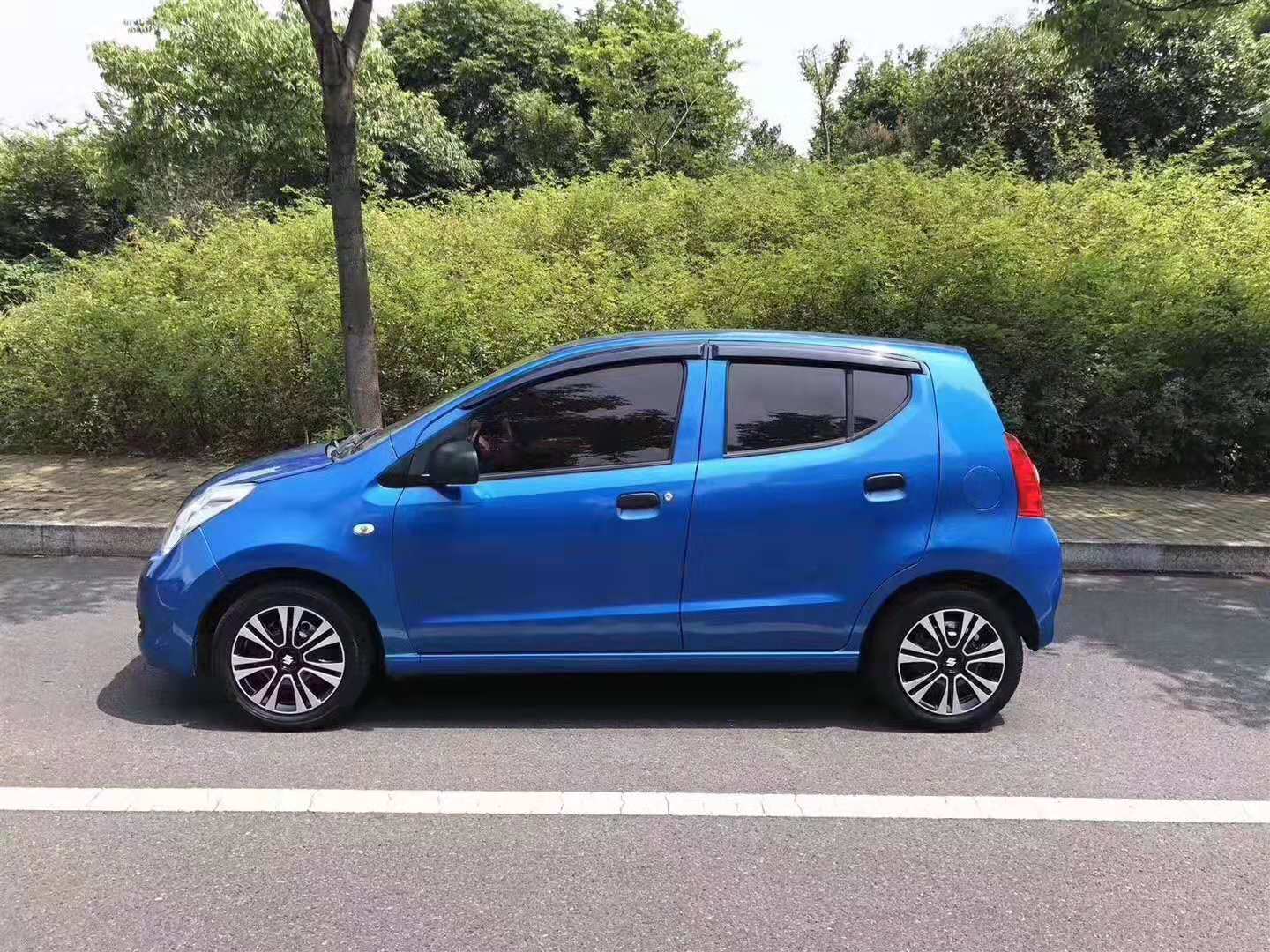 12年的铃木奥拓车质量咋样(7年车龄的铃木奥拓2万块钱买回家怎么样?