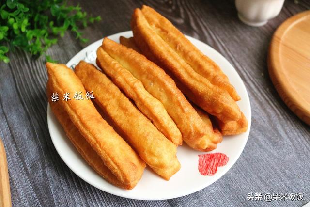 在家自制油条面粉怎么做，普通面粉做油条