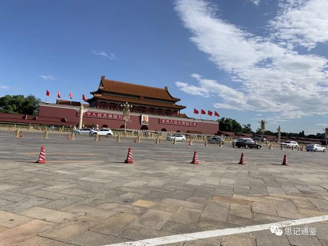 天安门城楼多高，国旗杆高度是多少米（天安门，天知地知，我知你知吗）