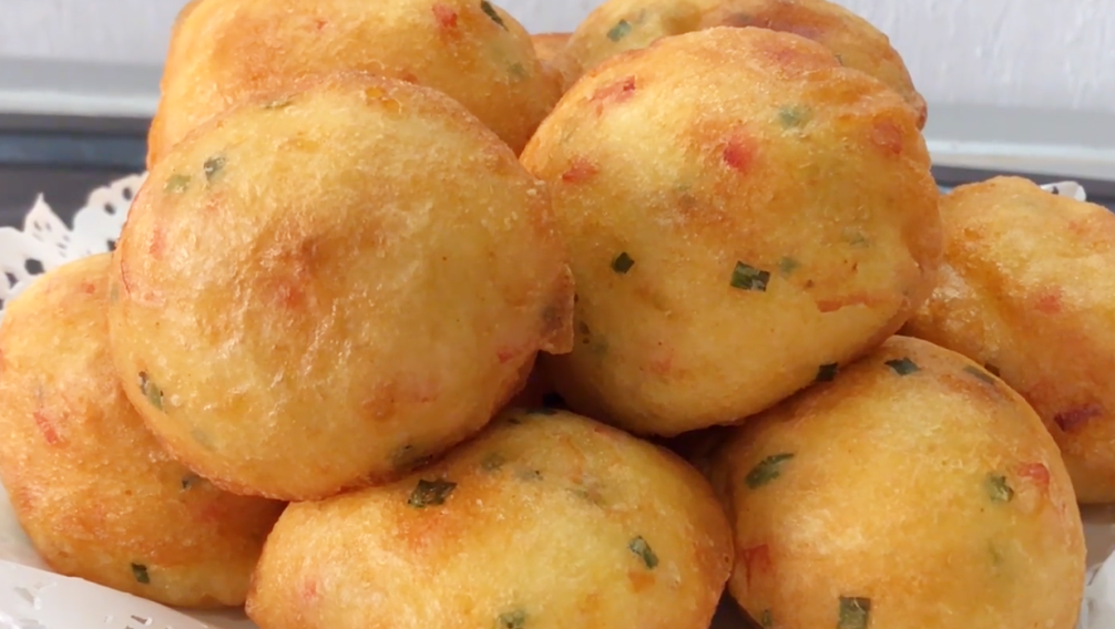 图片[7]-【鸡蛋泡泡】做法步骤图 手不沾面不擀面 外酥里软家人爱吃-起舞食谱网