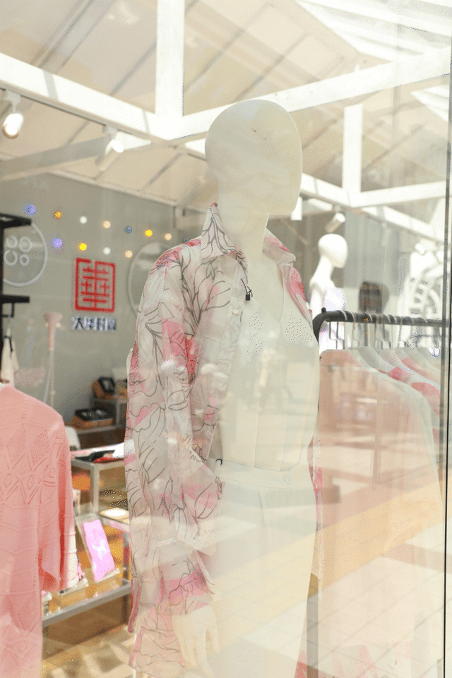 北京十大时装品牌，时尚女装哪个牌子好（看过“时尚北京2021”里的宝藏品牌）