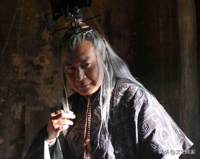 李斯是怎么死的，李斯是怎么死的 （李斯为秦国统一天下立下奇功）