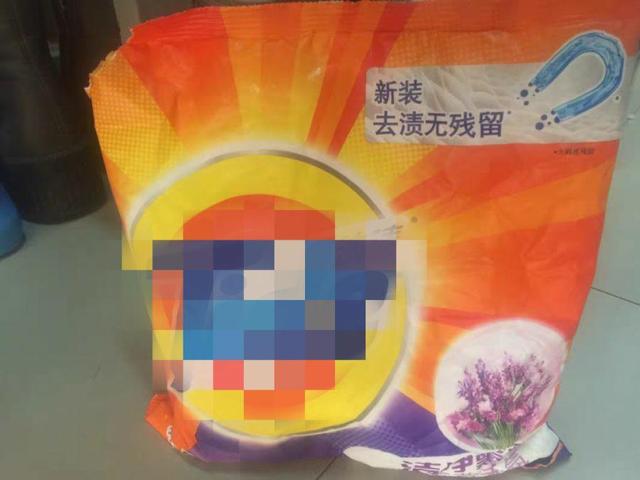 用醋兑水杀蚜虫有用吗，白醋杀蚜虫（浇花的水里加点这种料）