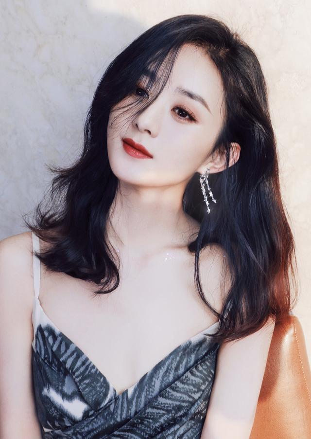 披头散发饼是什么意思，披头散发的意思是什么 （4个“特征”的女生）