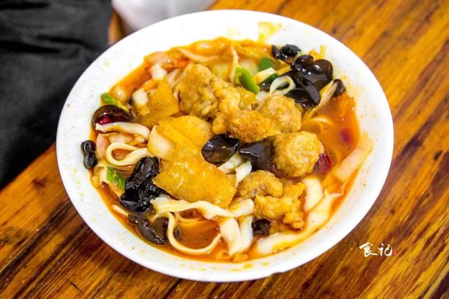 河南老式炒面的制作方法，河南老式炒面做法视频（别问了，襄阳真的没什么好吃的）