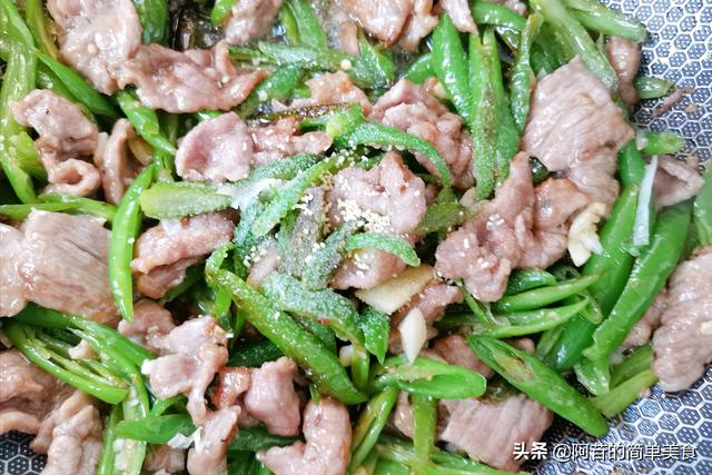 怎样炒牛肉嫩又好吃，牛肉怎么炒才嫩（教你一个小窍门）