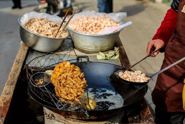 酸奶麻花能放多久 武汉粮道街酸奶大麻花哪个味道最好吃，酸奶麻花能放多久（我们翻遍了武汉的12条街）