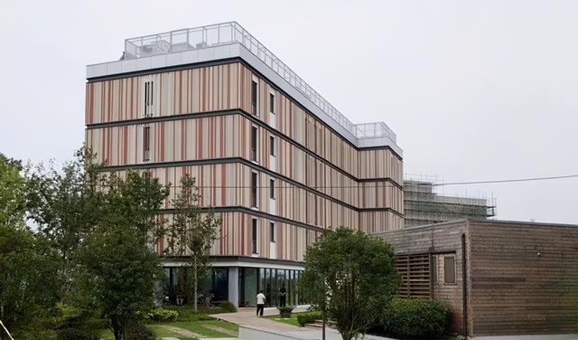 戊类储藏室的相关知识，戊类储藏室是干嘛的（仓库的十四种分类，你知道几个）