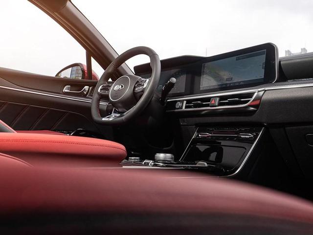 性价比最高的中级车，性价比高的笔记本电脑排行榜前十名（盘点3台最具性价比中级车）