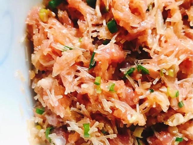 包子家常简单做法，包子家常简单做法大全（家常懒人包子的做法）