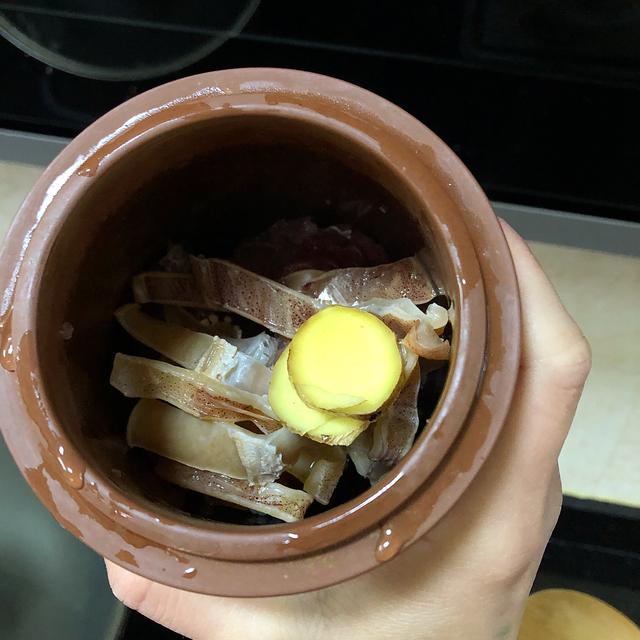 魷魚卵和魷魚膏圖片,有膏魷魚仔的做法(學福建人用魷魚母燉湯)