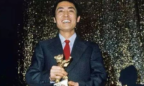 巩俐为何与二任丈夫离婚，巩俐被张艺谋