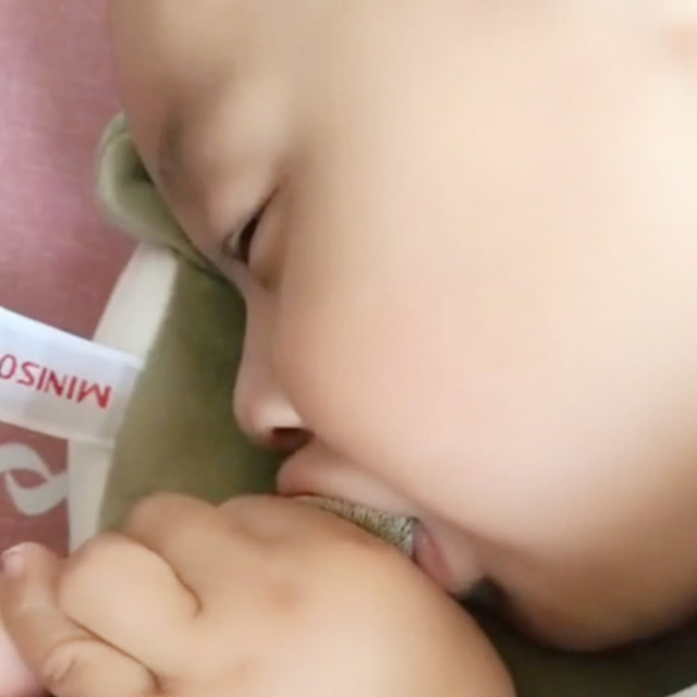 饥饿萌，饥饿 手机版（网友：今天这味儿不对吧图片）