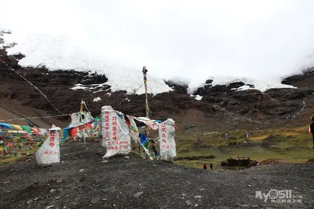 我的家乡在日喀则是什么歌，我的家乡在日喀则是什么歌歌词是什么意思（行走在通天的路上<中>）