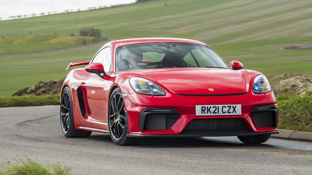 尼桑sylphy，尼桑轩逸怎么样（其实......丰田的所有车都叫皇冠）