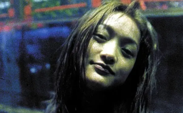 梦见尿血了什么预兆，梦见尿血什么意思（11年前的导演累到尿血）