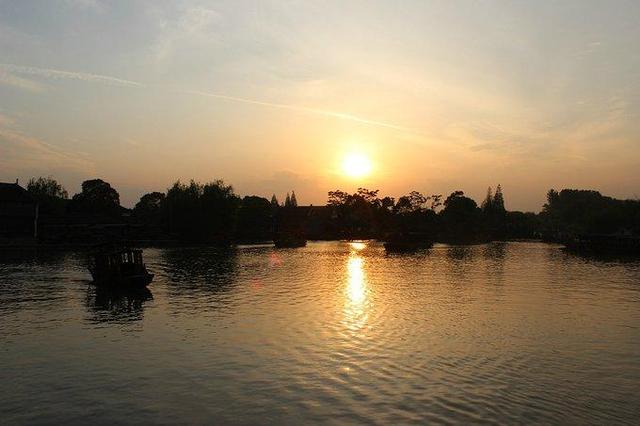 黄昏的唯美句子，黄昏双镖客（夕阳西下的唯美句子）