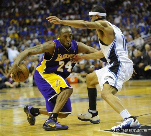 篮球过人投篮技巧，篮球,过人技巧（新手也能轻松学会）