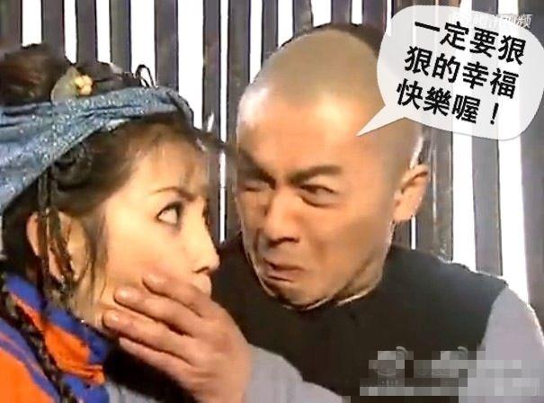 苏有朋对赵薇是真爱！连续8年为她庆生，曾说赵薇永远是心中女神