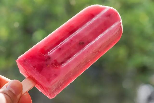 冰棍的制作方法,油炸老冰棍的制作方法(水果棒冰、酸奶棒冰、自制梦龙) 冰棍的制作方法,油炸老冰棍的制作方法(水果棒冰、酸奶棒冰、自制梦龙)