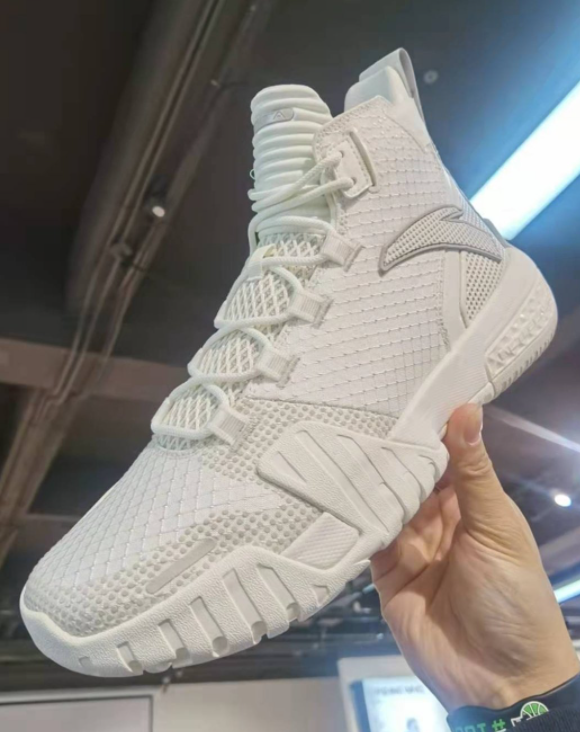 反伍是什么意思，李宁反伍系列（安踏外场实战篮球鞋曝光）