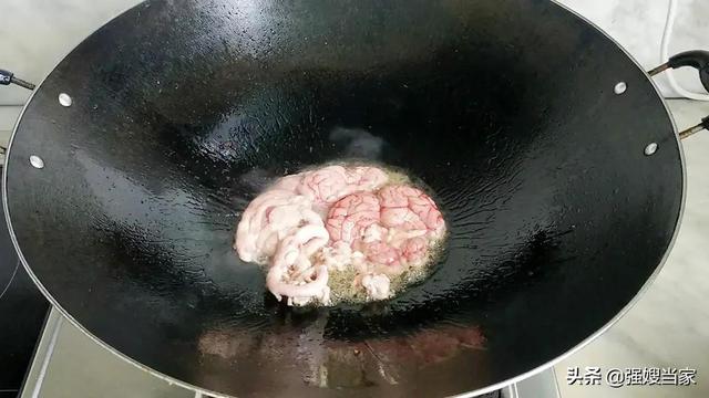猪脑怎么炖汤好喝，猪脑花怎么炖才好吃（常喝“天然DHA汤”）