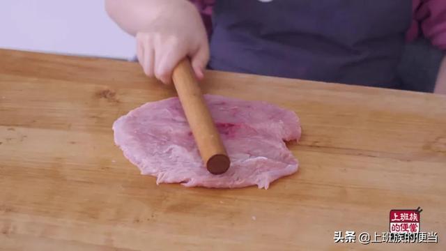 现成的炸鸡排怎么炸酥脆好吃，外面卖15一份的炸鸡排