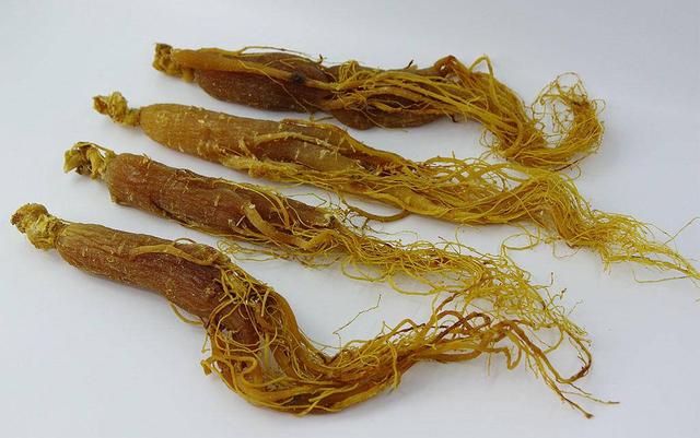 买红参怎么挑选 红参怎么保存最好，买红参怎么挑选（长辈滋补最佳红参怎么挑）