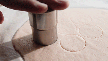 樱花蛋糕的做法，樱花甜点做法（做出最美的樱花镜面水晶蛋糕。）