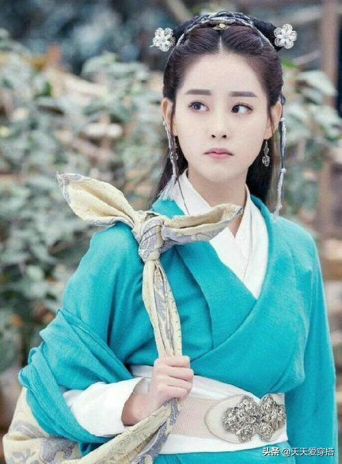 周芷若扮演者,倚天屠龙记苏有朋版周芷若扮演者(最惊艳的八位周芷若