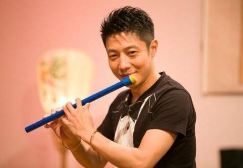 撒贝宁前妻是谁，撒贝宁前妻（背后5个女人皆成遗憾）