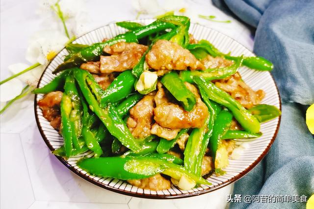 怎样炒牛肉嫩又好吃，牛肉怎么炒才嫩（教你一个小窍门）