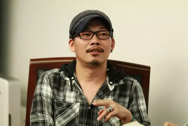 青葱岁月歌词是什么意思，郁郁葱葱歌词（静静品味的10首歌歌词）