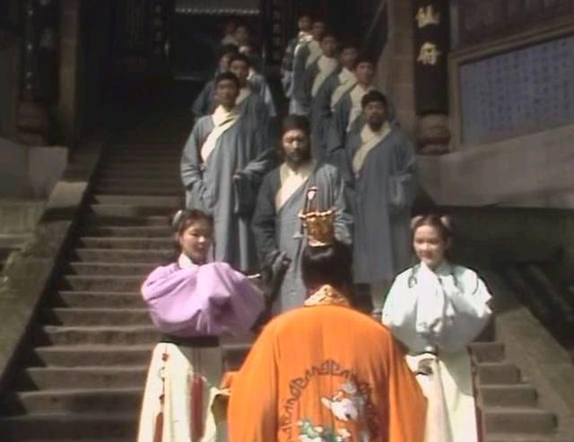 西游记吃人参果深度解析，86版《西游记》偷吃人参果