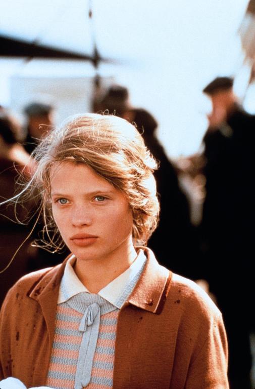 偏爱ﻬ°私爱ﻬ°网名，偏爱ﻬ°私爱ﻬ°微信昵称（选择之间那份遗留的令人沉醉的孤独）