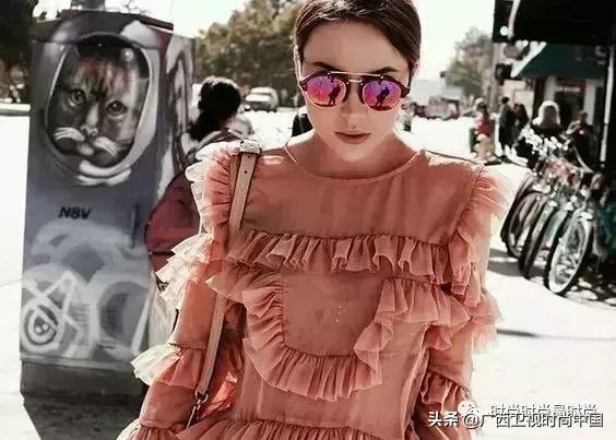 荷叶边设计的特点是什么,荷叶边的设计卖点(快看看如何驾驭才是王道) 荷叶边设计的特点是什么,荷叶边的设计卖点(快看看如何驾驭才是王道)