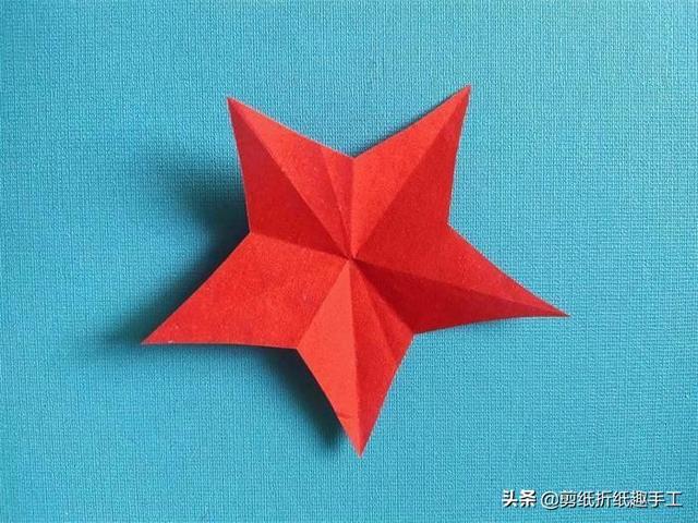 剪五角星的步骤最简单方法，超级简单的五角星怎么剪（剪纸手工教程：五角星怎么剪）