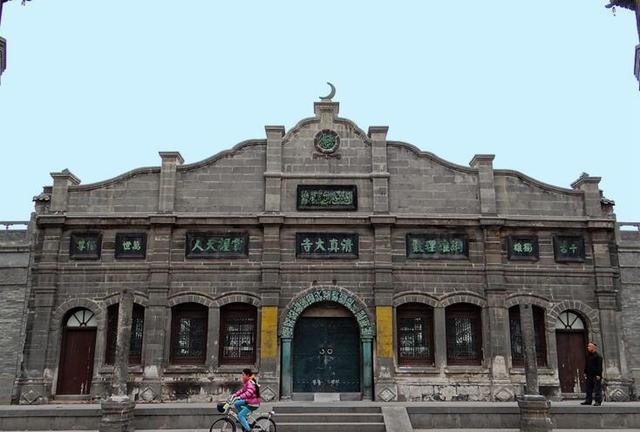 乾隆建了一座清真寺多少年，全国14座清真寺，你去过几座