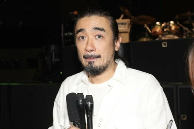 林忆莲恭硕良公开恋情，与小11岁恭硕良恋爱8年