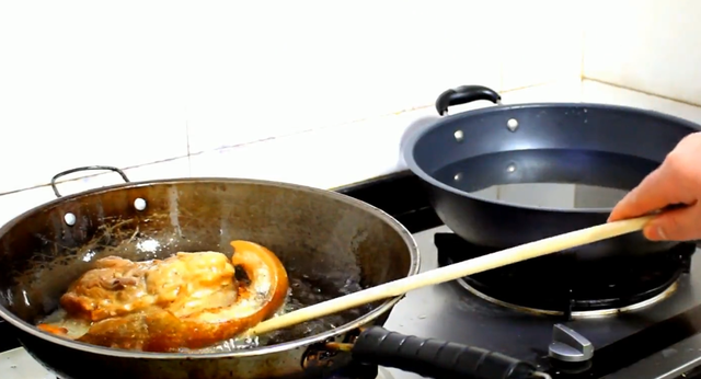 卤蹄膀的做法，知道这两个小诀窍就够了