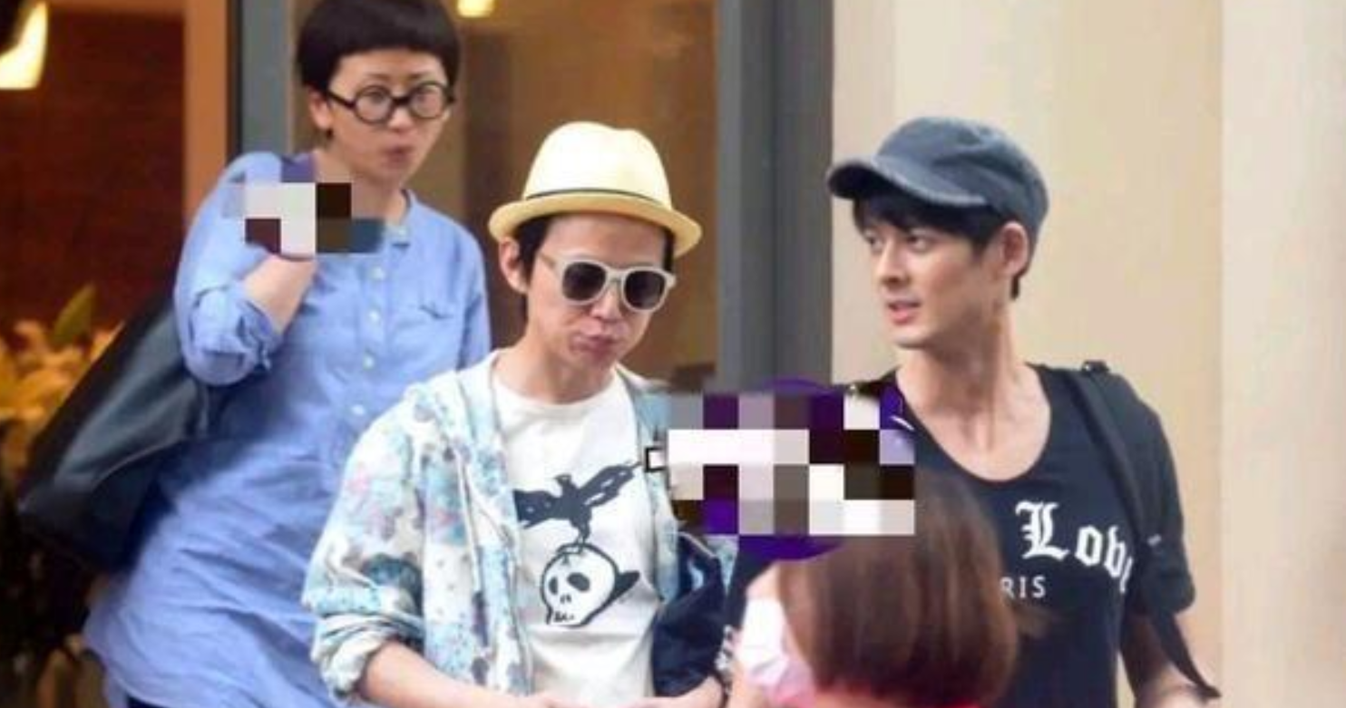 何炅老婆王菁最近照片(46岁何炅和王菁聚餐被拍) - 用户投稿 - 尚知号