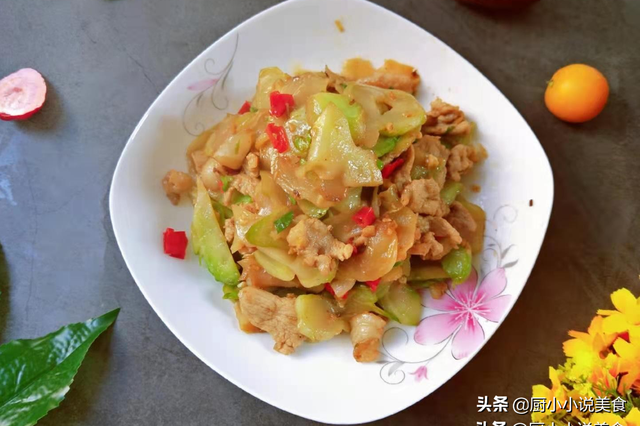 儿菜需要焯水吗，炒儿菜需不需要焯水（清香鲜嫩好消化）